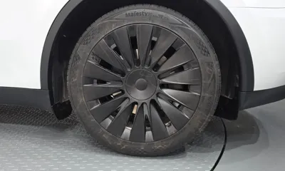 Tesla Model Y 2023, 29336 км, за 25912.23 USD - фото 21