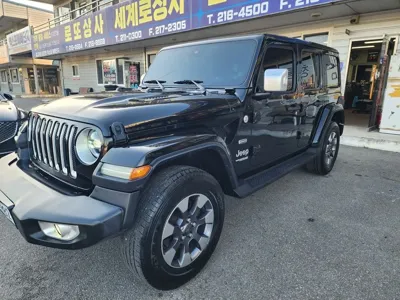 Jeep Wrangler 2019, 124144 км, за 16901.77 USD - фото 2