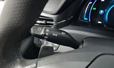 Hyundai Ioniq 2020, 27418 км, за 13588.03 USD - фото 29