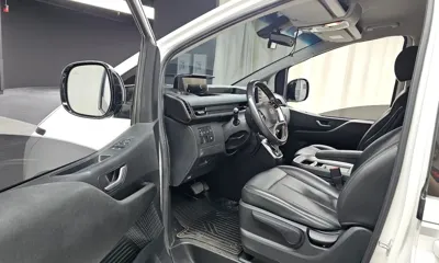 Hyundai Staria 2022, 132526 км, за 12182.42 USD - фото 10