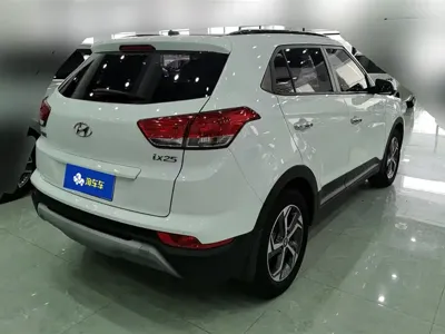 Hyundai ix25 2018, 45500 км, за 6621.41 USD