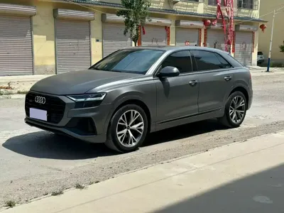 Audi Q8 · 2021 год