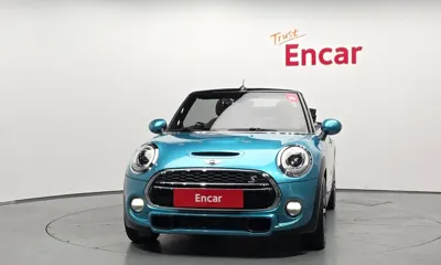 MINI Cooper Convertible 2016, 94248 км, за 9425.99 USD