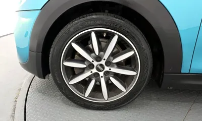 MINI Cooper Convertible 2016, 94248 км, за 9425.99 USD