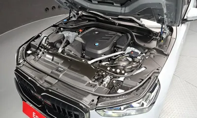 BMW 5-Series 2025, 6587 км, за 48783.75 USD - фото 6