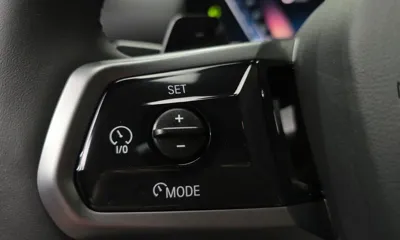 BMW 5-Series 2025, 6587 км, за 48783.75 USD - фото 29