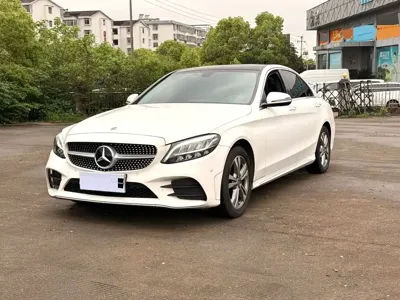 Mercedes-Benz C-Class · 2020 год