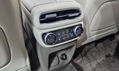 Genesis GV80 2022, 24759 км, за 41955.73 USD - фото 18