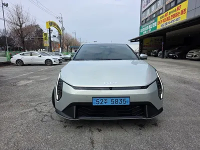 Kia EV4 2026, 7580 км, за 26362.73 USD