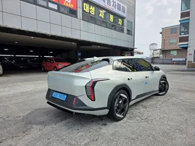 Kia EV4 2026, 7580 км, за 26362.73 USD