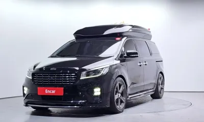 Kia Canival · 2017 год