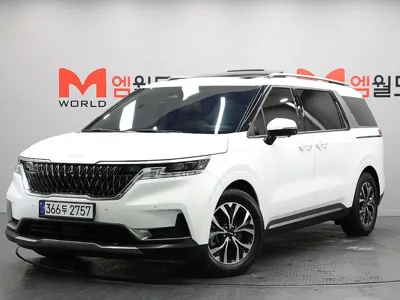Kia Canival · 2023 год
