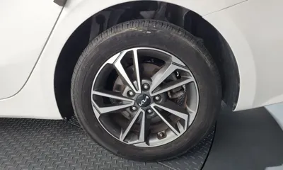 Kia K3 2022, 88387 км, за 9044.73 USD - фото 21