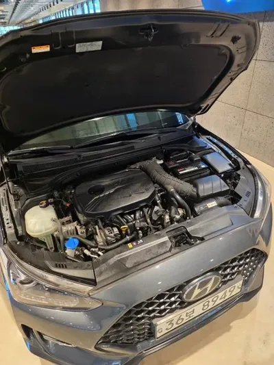 Hyundai Veloster 2018, 100000 км, за 6937.56 USD - фото 8