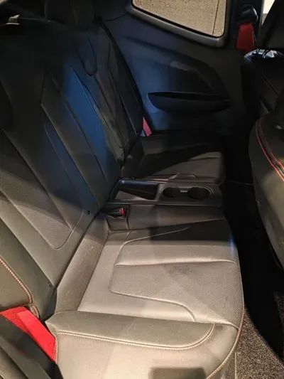 Hyundai Veloster 2018, 100000 км, за 6937.56 USD - фото 14