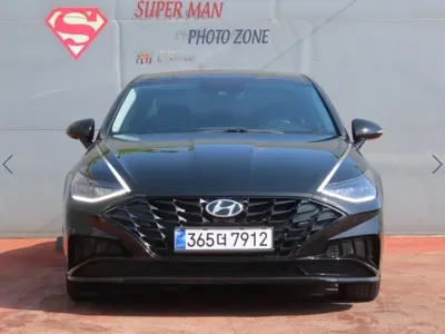 Hyundai Sonata 2022, 83651 км, за 16272.7 USD