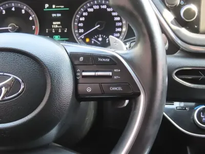 Hyundai Sonata 2022, 83651 км, за 16272.7 USD - фото 12