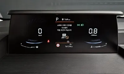 Hyundai Staria 2025, 16124 км, за 23612.21 USD - фото 8