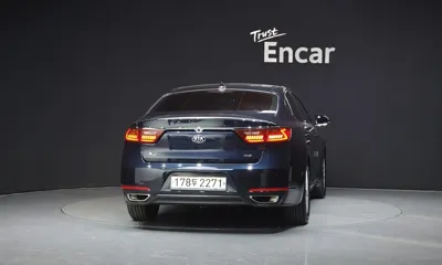 Kia K7 2019, 77693 км, за 10831.04 USD