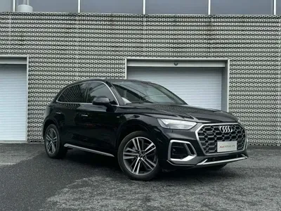 Audi Q5L 2022, 50100 км, за 23800.87 USD