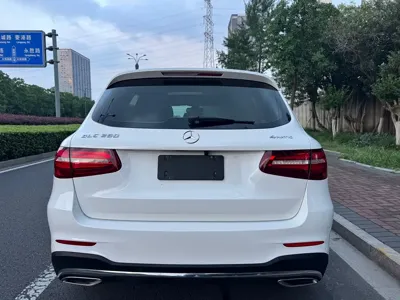 Mercedes-Benz GLC 2018, 50000 км, за 17533.76 USD