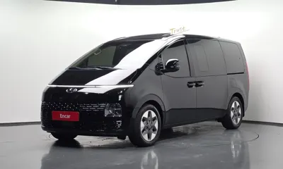 Hyundai Staria · 2022 год