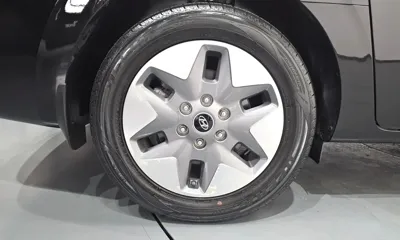 Hyundai Staria 2022, 54262 км, за 17795.91 USD