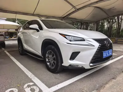 Lexus NX 2021, 43000 км, за 23187.6 USD