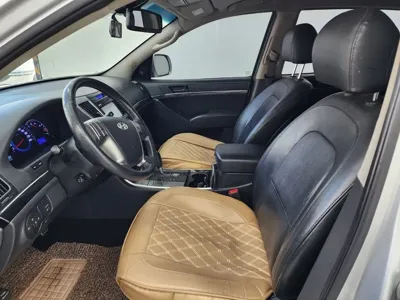 Hyundai Veracruz 2015, 176780 км, за 5483.98 USD - фото 14