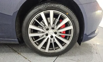 Maserati Quattroporte 2020, 107487 км, за 23129.31 USD