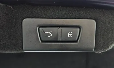 Maserati Quattroporte 2020, 107487 км, за 23129.31 USD - фото 20