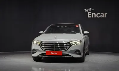 Mercedes-Benz E-Class 2025, 1211 км, за 58758.87 USD