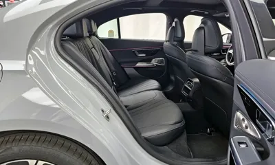 Mercedes-Benz E-Class 2025, 1211 км, за 58758.87 USD - фото 12