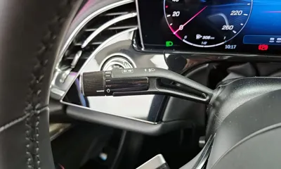 Mercedes-Benz E-Class 2025, 1211 км, за 58758.87 USD - фото 33