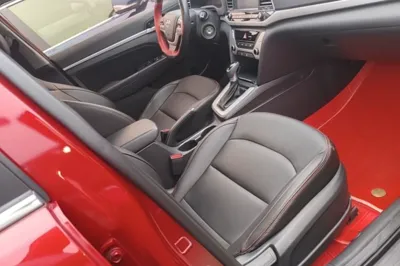 Hyundai Elantra (6th Generation 2016, 70000 км, за 7310 USD - фото 24