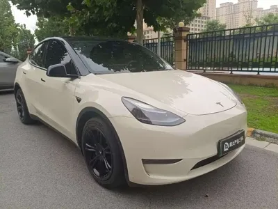 Tesla Model Y 2021, 78900 км, за 18981.39 USD