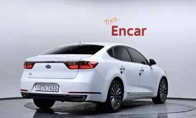 Kia K7 2017, 143600 км, за 5710.91 USD