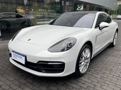 Porsche Panamera · 2023 год