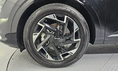 Kia Sportage 2022, 119104 км, за 11655.92 USD