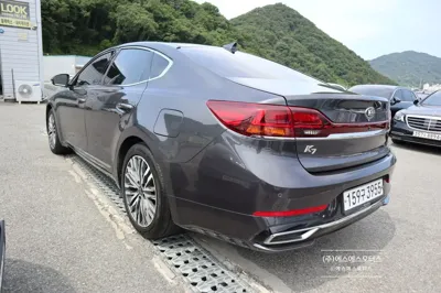 Kia K7 2020, 90793 км, за 12800.32 USD