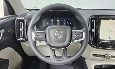 Volvo XC40 2025, 15000 км, за 27419.88 USD - фото 13