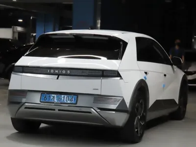 Hyundai Ioniq5 2022, 216882 км, за 13586.42 USD
