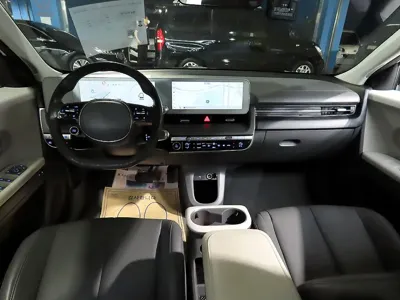 Hyundai Ioniq5 2022, 216882 км, за 13586.42 USD