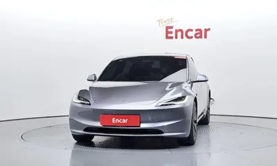 Tesla Model 3 2025, 8841 км, за 30655.11 USD