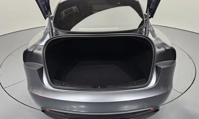 Tesla Model 3 2025, 8841 км, за 30655.11 USD - фото 29