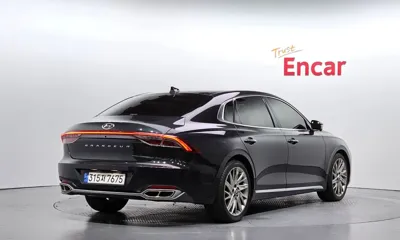 Hyundai Grandeur 2020, 230794 км, за 10502.82 USD