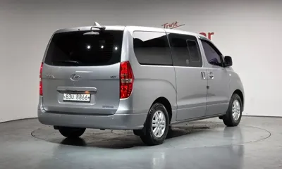 Hyundai Starex 2016, 127782 км, за 5710.91 USD