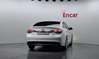 Hyundai Sonata 2017, 91194 км, за 7619.55 USD
