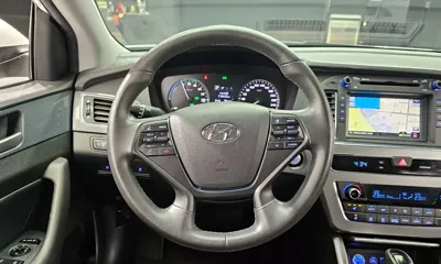 Hyundai Sonata 2017, 91194 км, за 7619.55 USD - фото 13