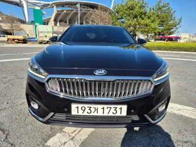Kia K7 · 2017 год